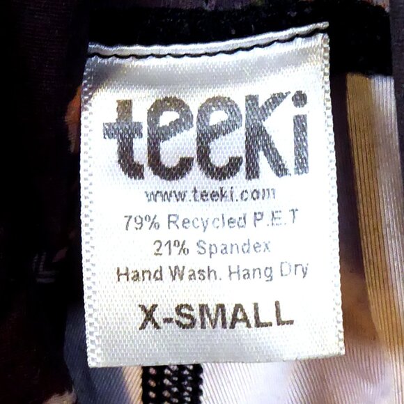 Teeki Floral Print with Wolf cub Leggings, size X-Small - Picture 4 of 5